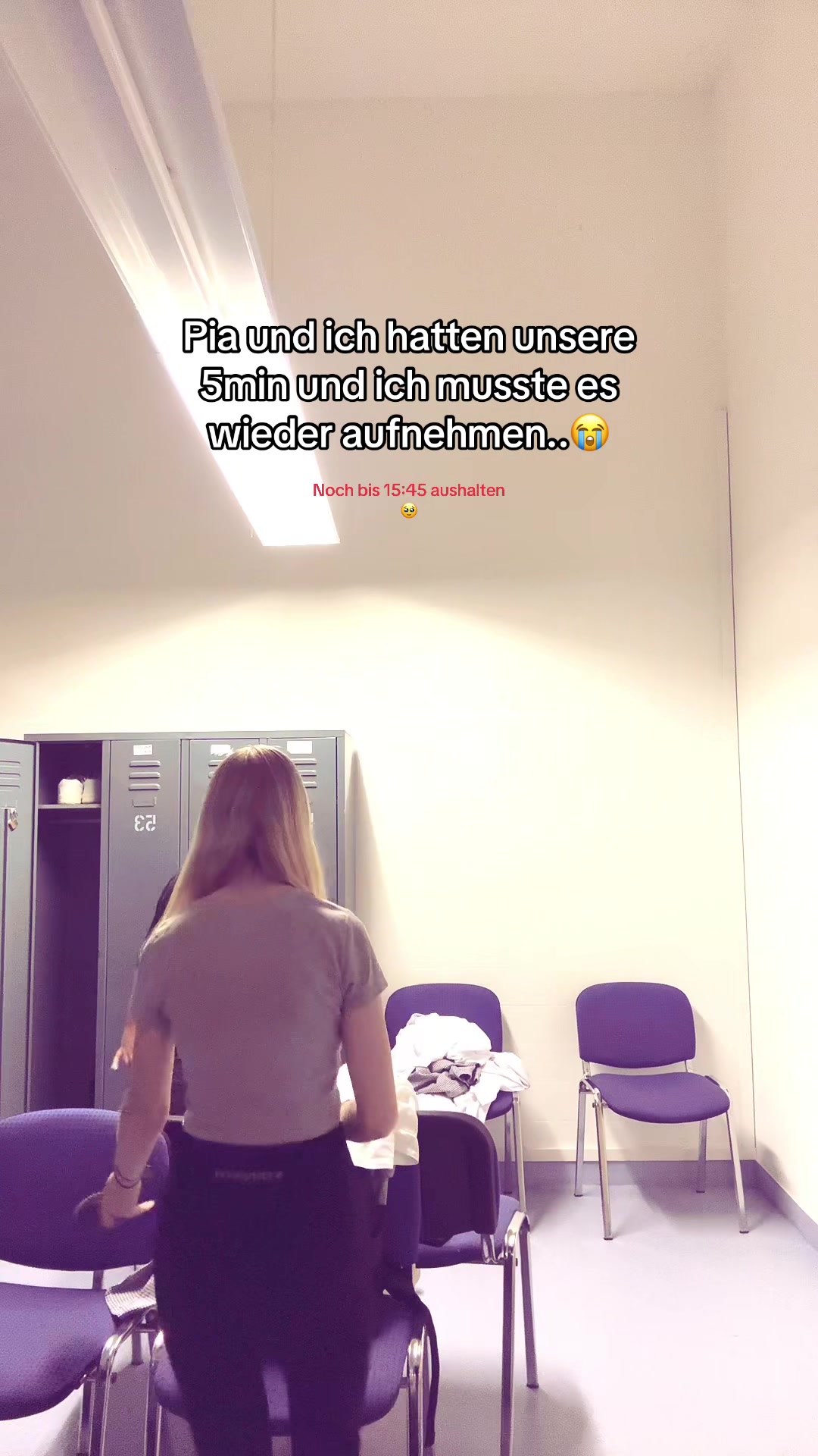 @𝒸𝒽𝒶𝓃𝓉𝒾🇵🇱