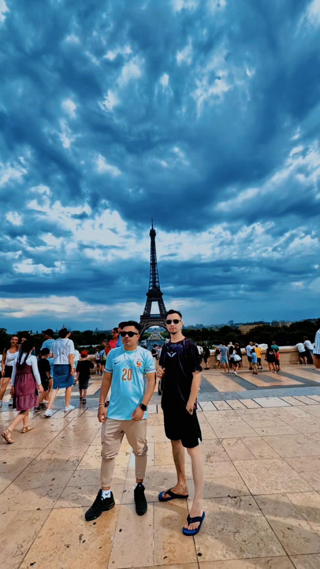 @Ⓢ⃟Ⓗ̝Ⓐ̝Ⓗ̝Ⓘ̝Ⓝ⃟🇨🇵