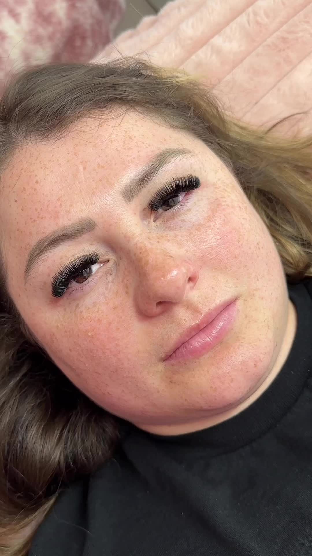 @Lux Beauty Lash Academy