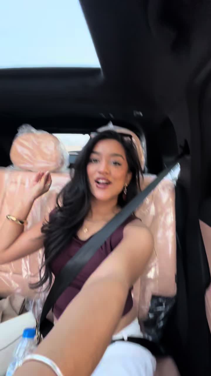 @Sushmitaxx
