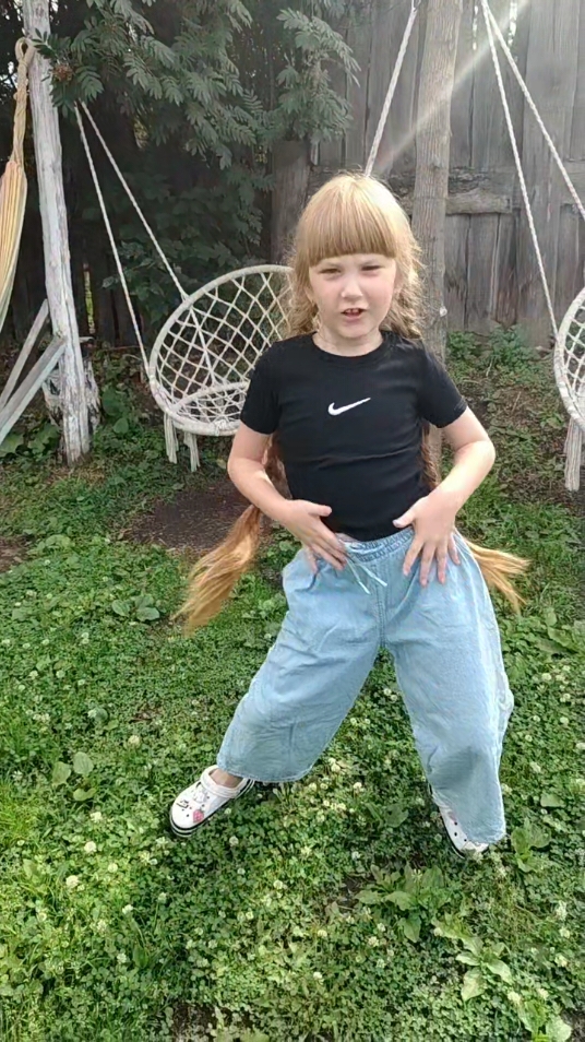 @Анастасия и Элина