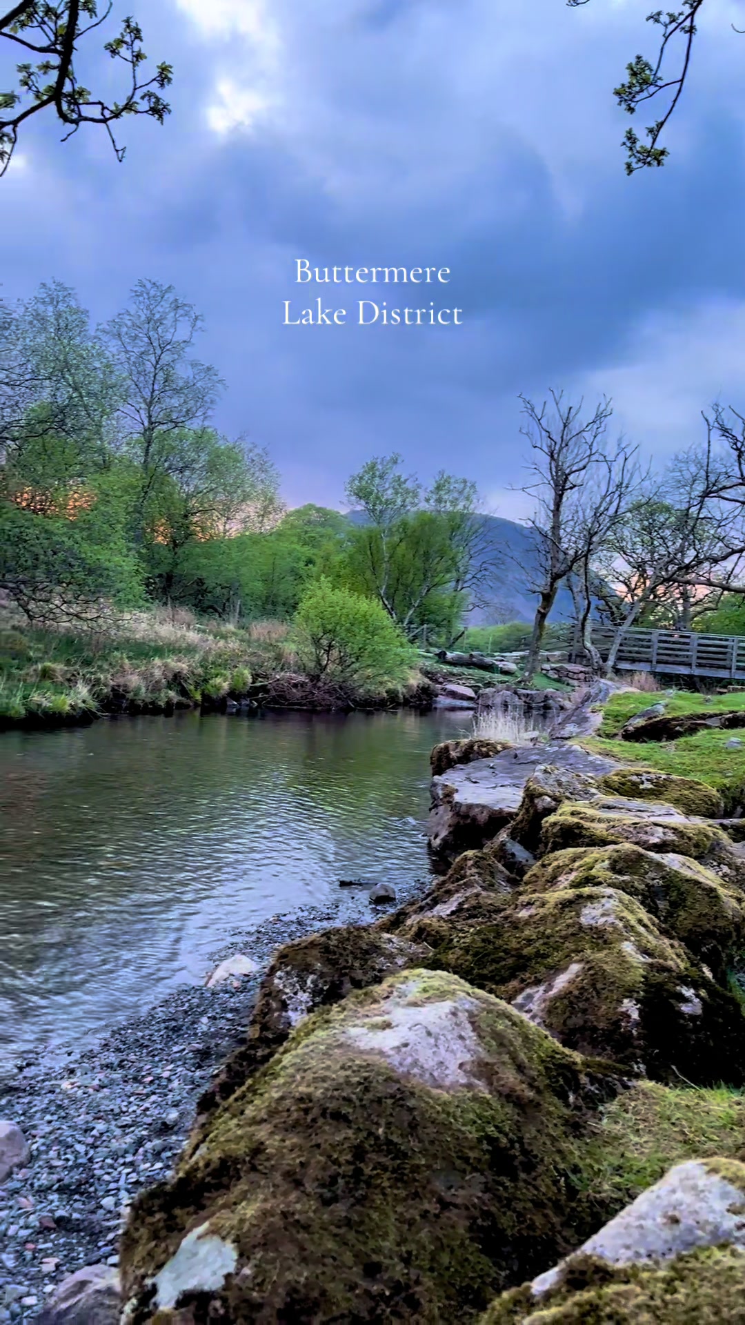 @AdamLinds - Hiking & Outdoors