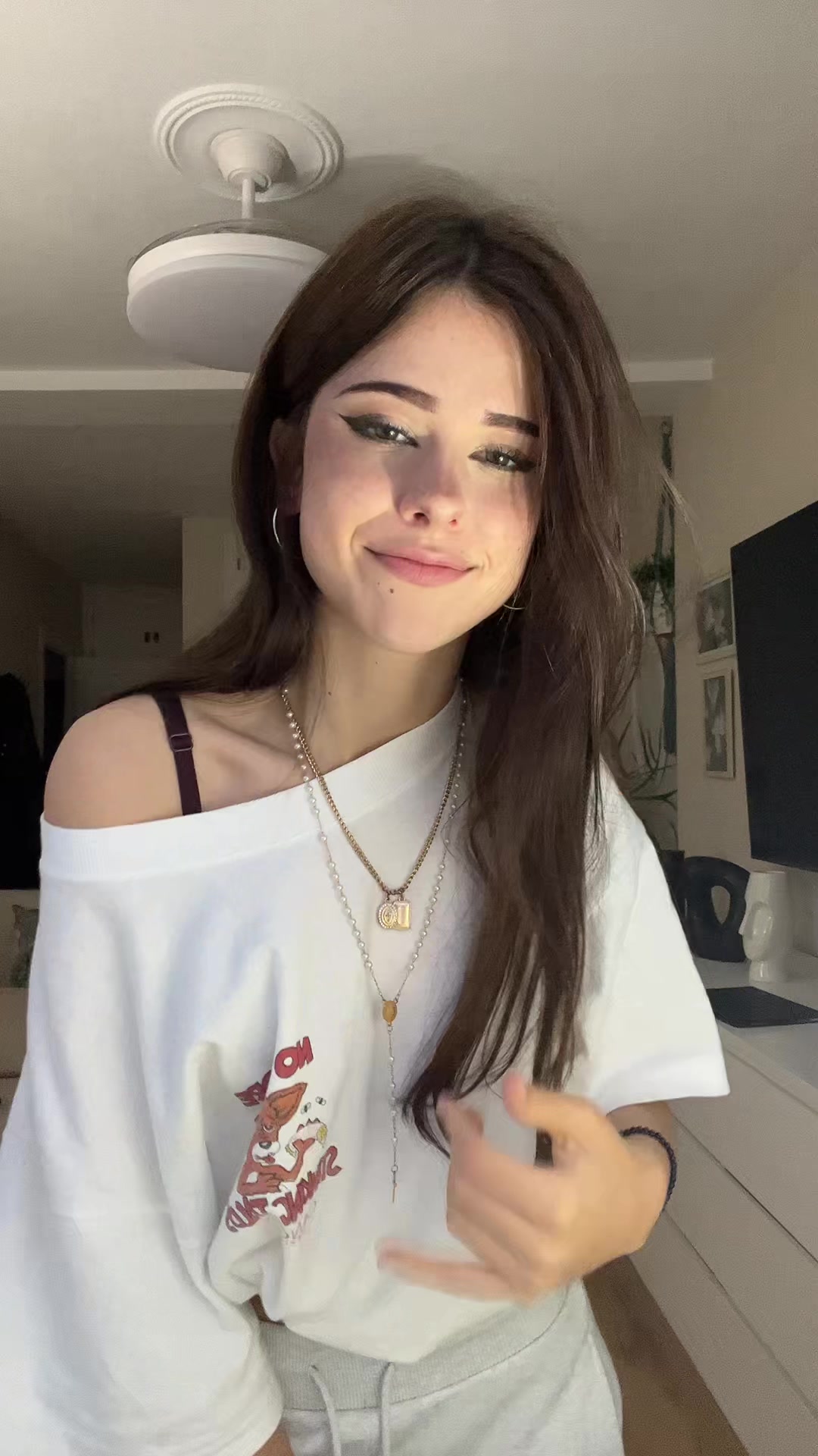 @daniella