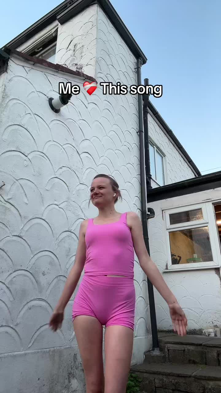 @Anna🍒🌈💖