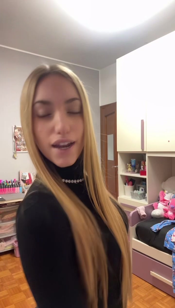 @franci