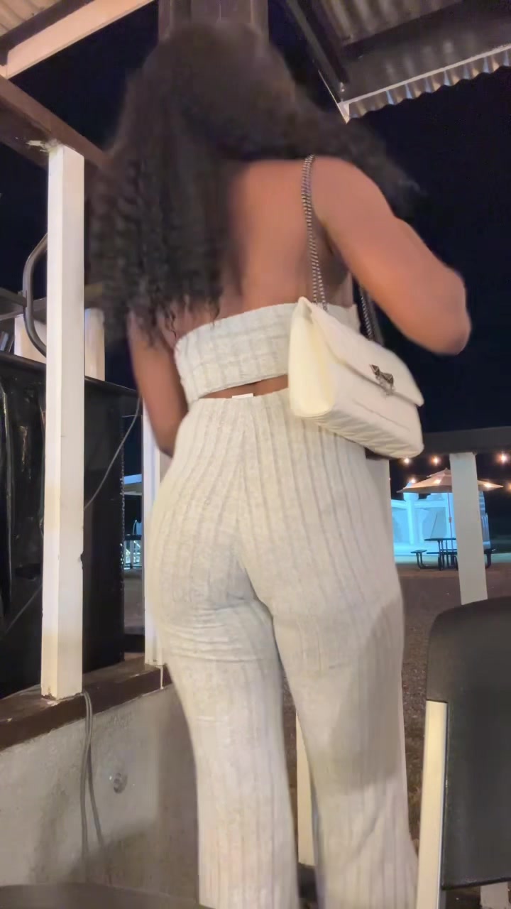 @MissPrettyᥫ᭡🦋.