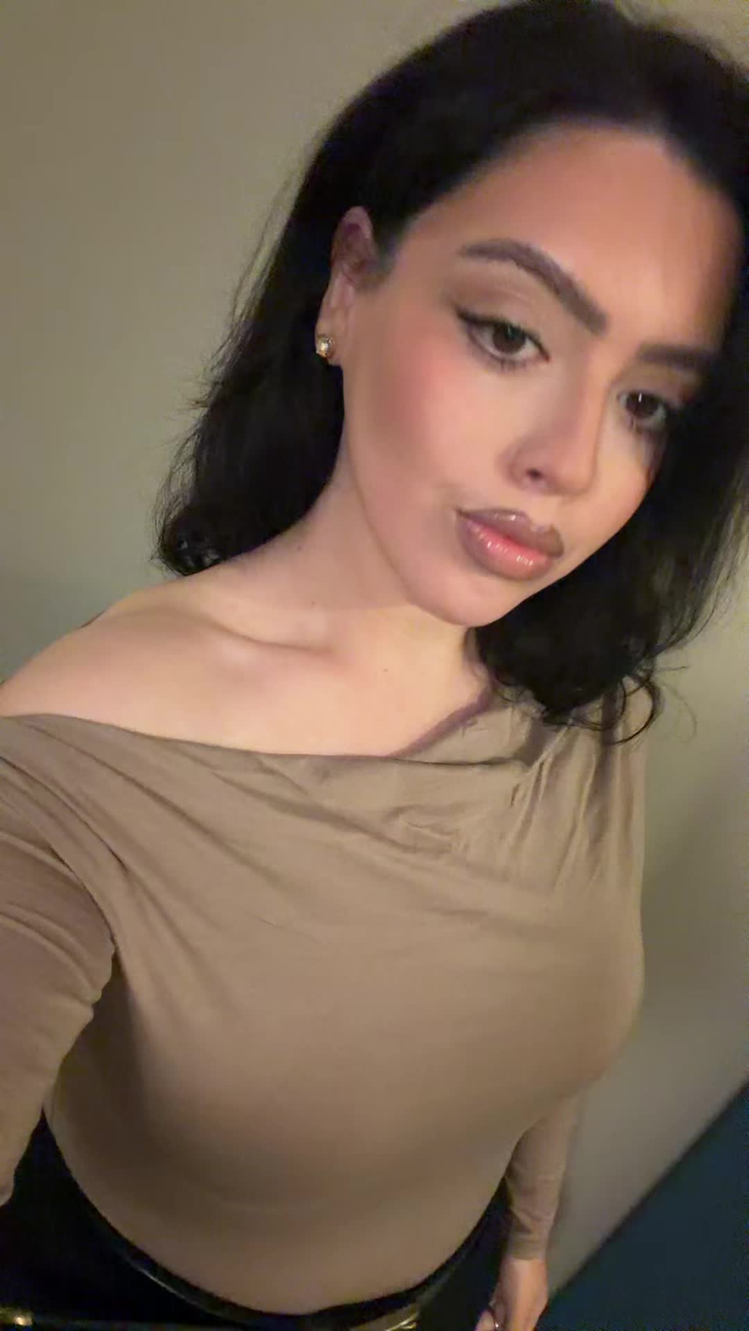 @Alejandra