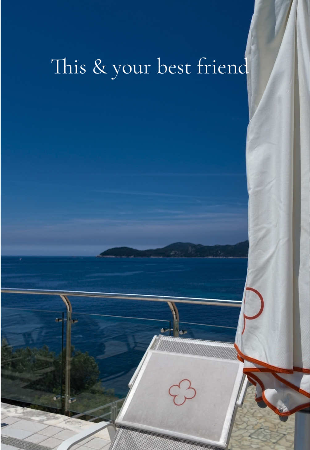 @Travel w Samantha+ugc
