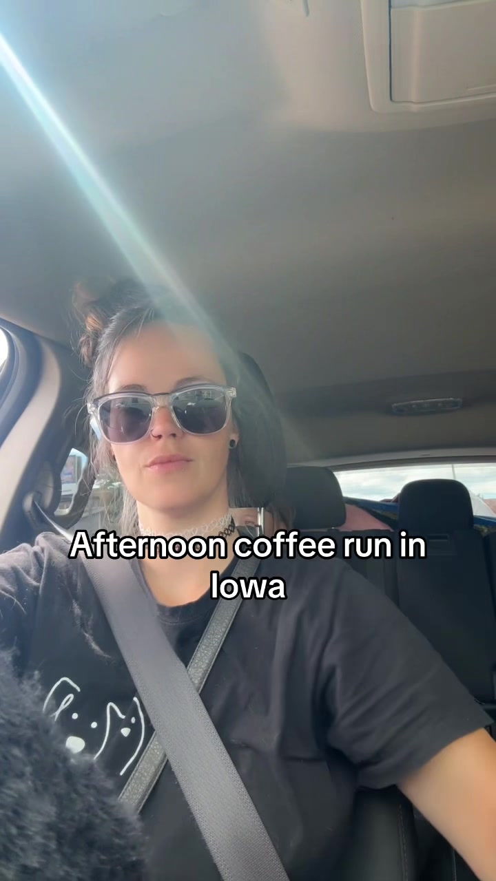 @🥀 Chaos Kayla | Midwest Mom🥀