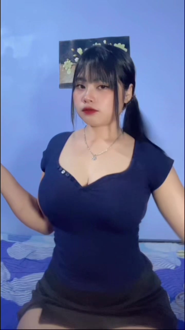@𝑪𝒉𝒖𝒆🦋