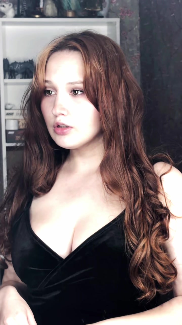 @Little_Apple