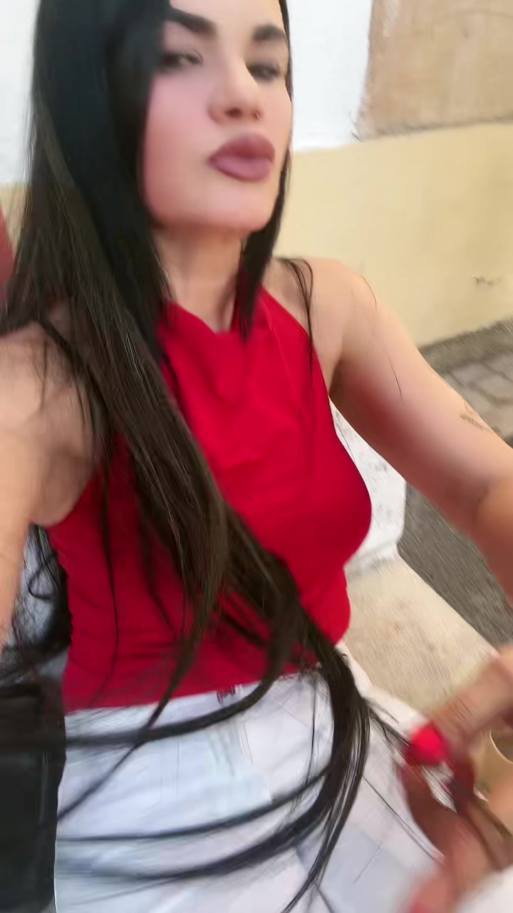 @Larisa