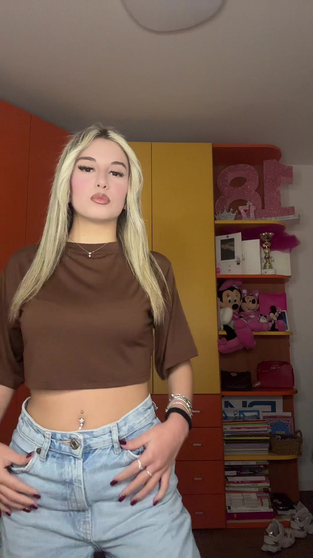 @𝓜𝓪𝓻𝓽𝓲𝓷𝓪