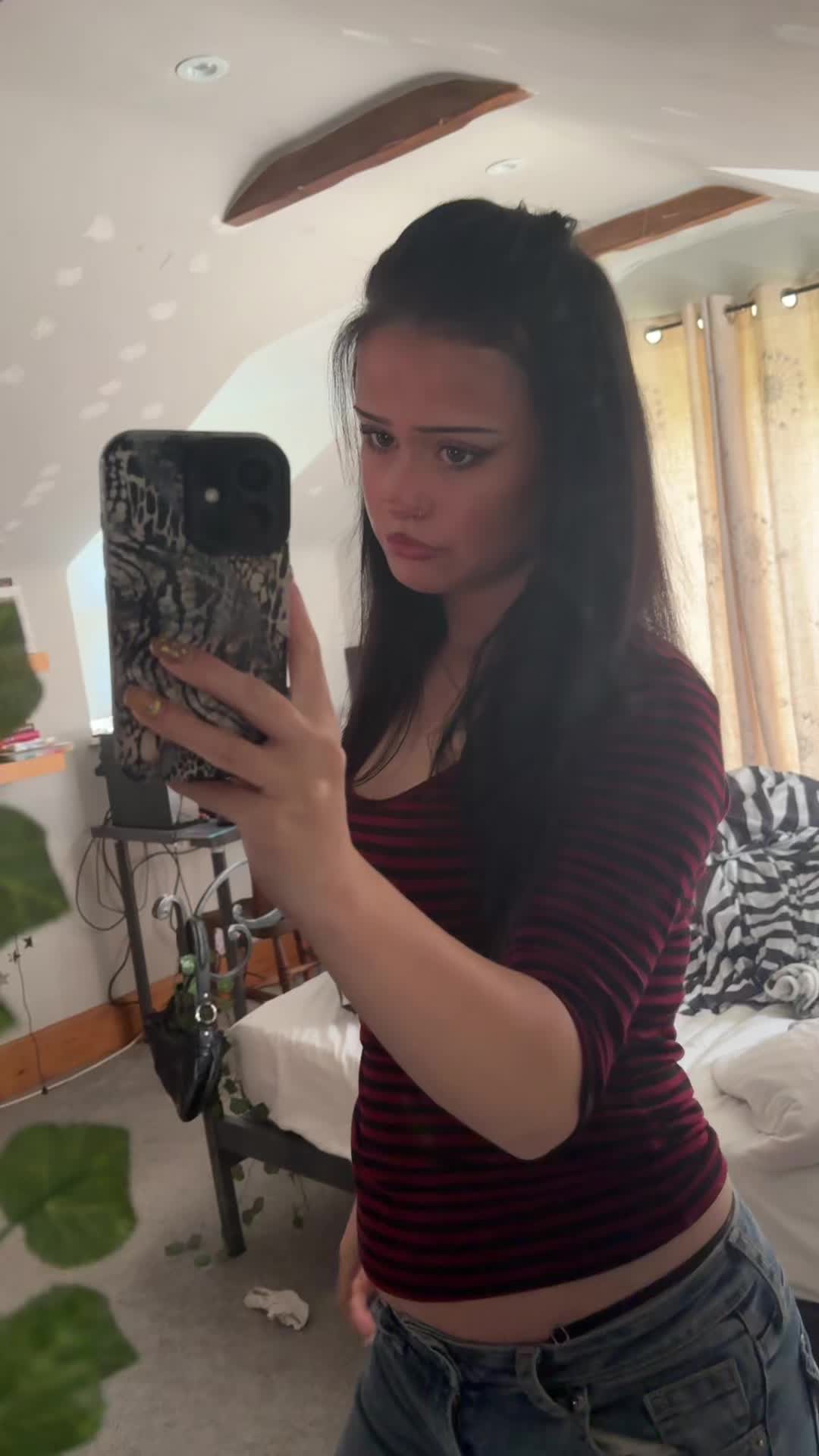 @🐞🍸
