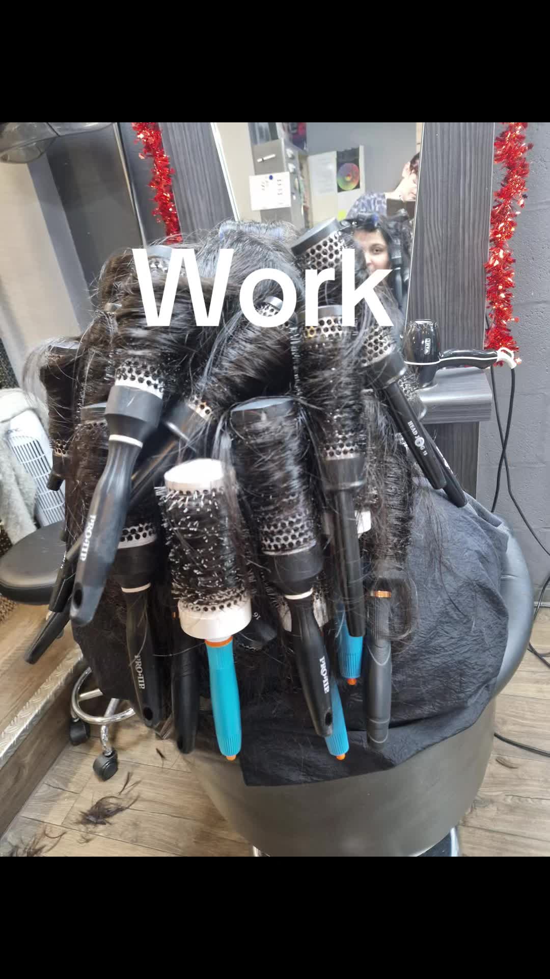 @Neighbourhood💇♀️