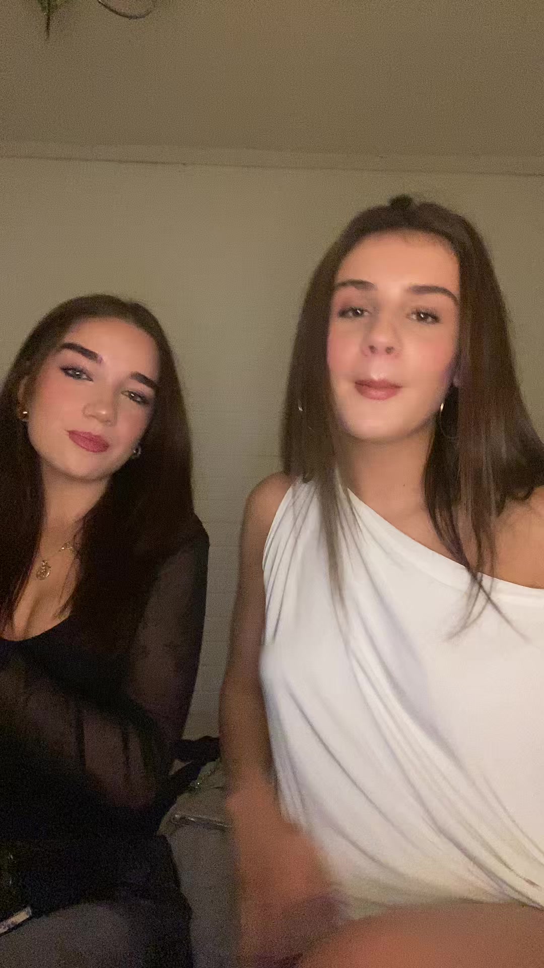 @taraprivatey44