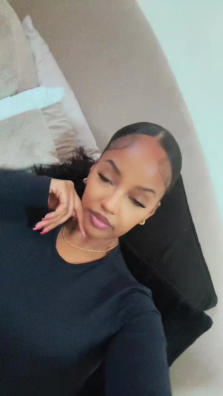 @Lia