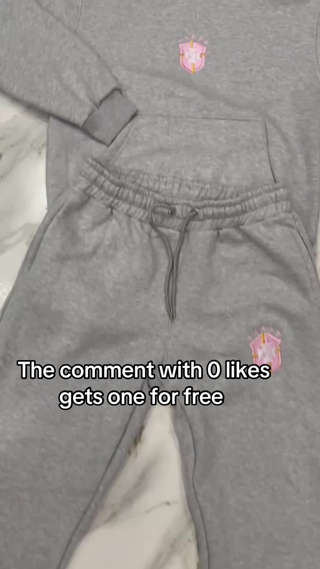 @Dezou