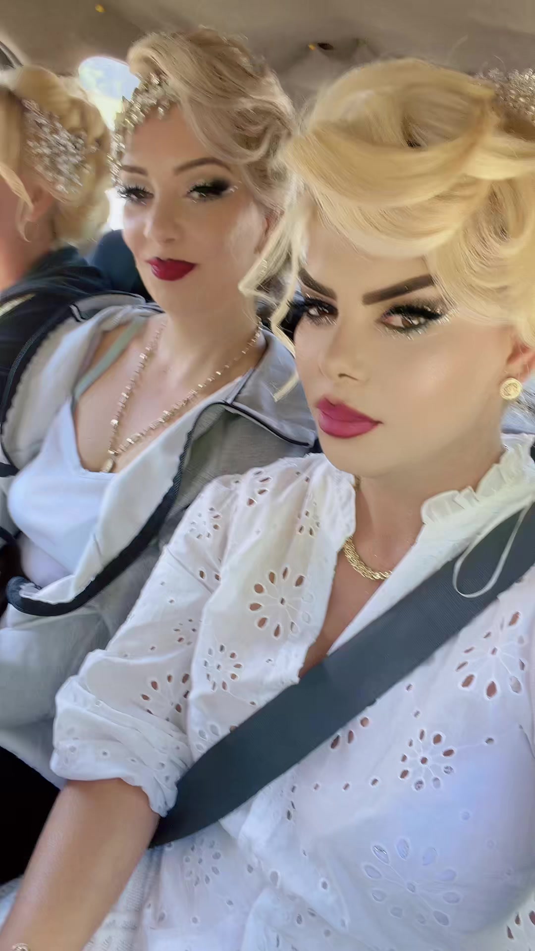 @Leonita