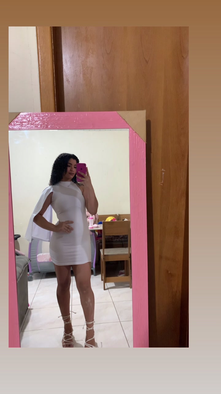 @MIKAELLY _BOLOS