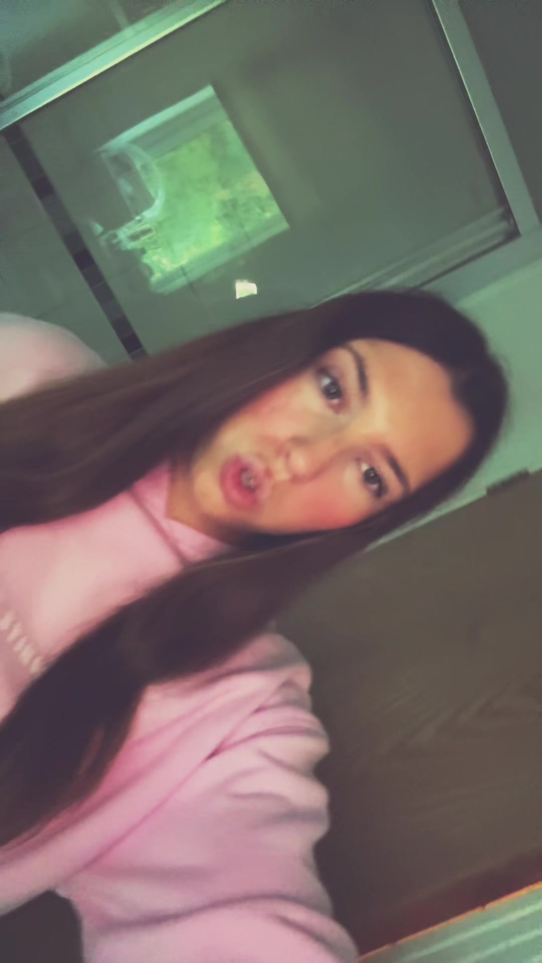 @Chloe secret spam 💗