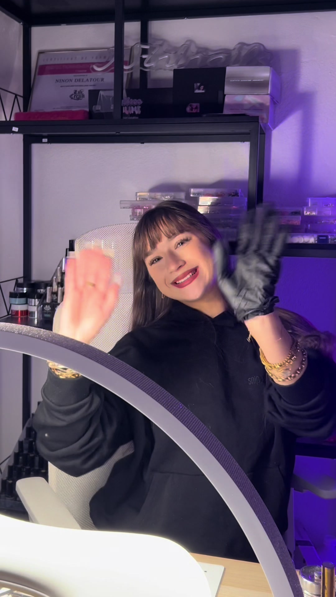 @Nininails