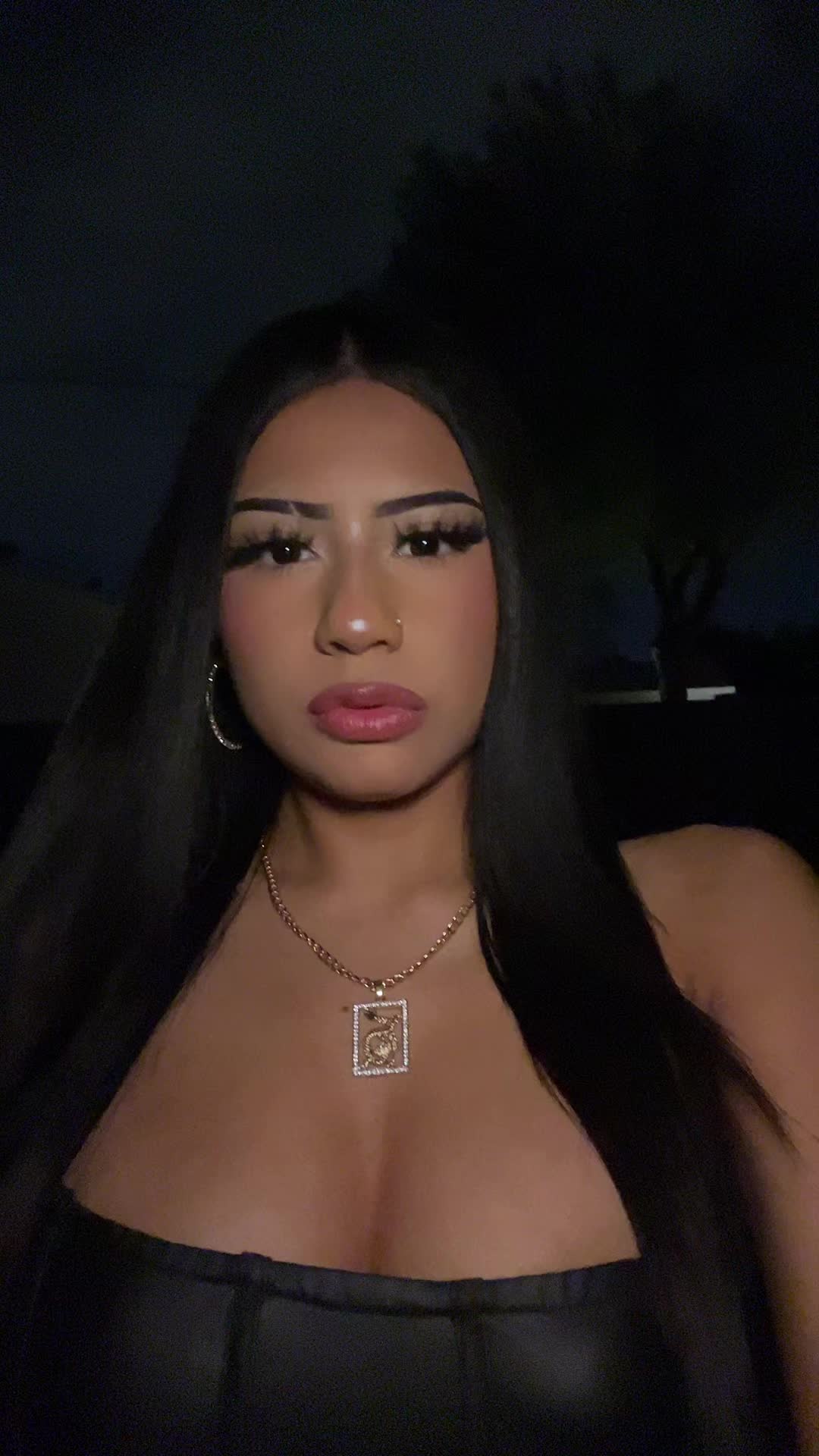 @𝒥𝑜𝒽𝒶𝓃𝓃𝒶