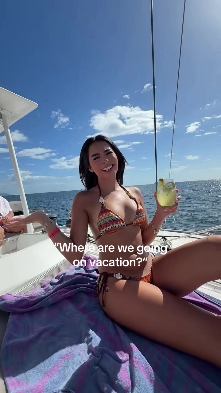 @Vyctoria