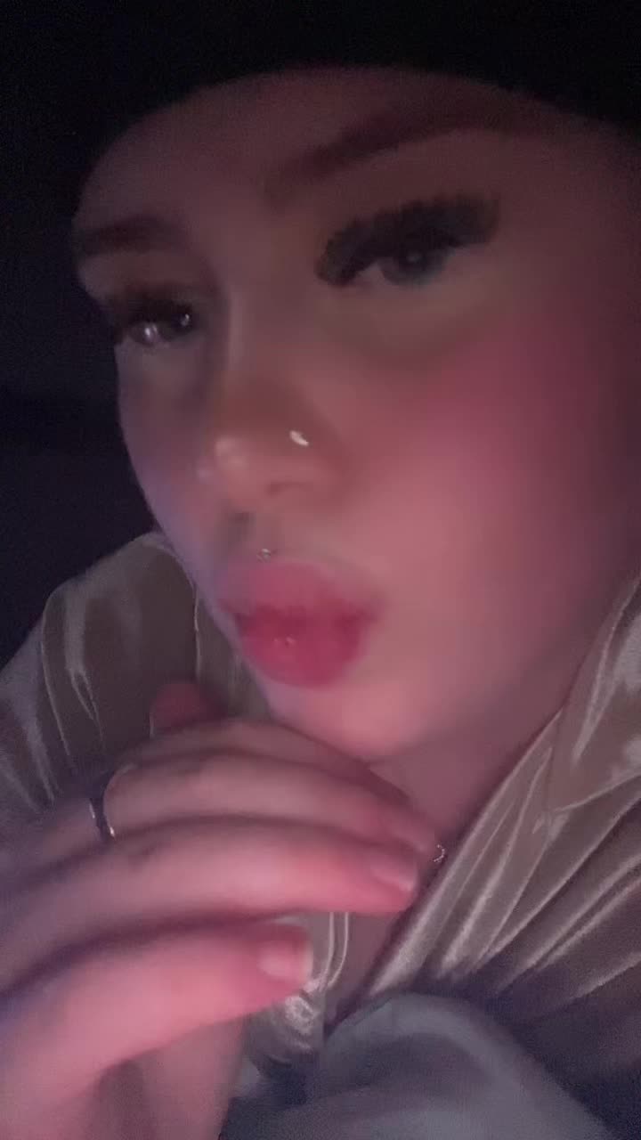 @_kaysha_louise_