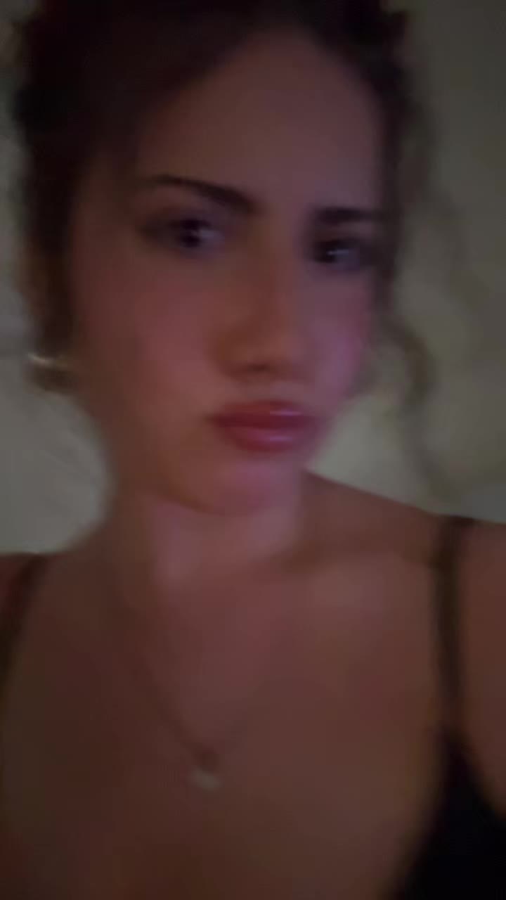 @giuliaa