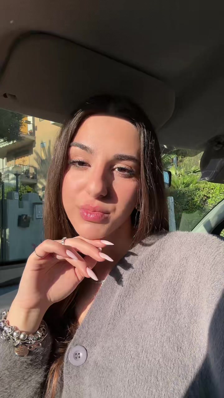 @Franci🦋