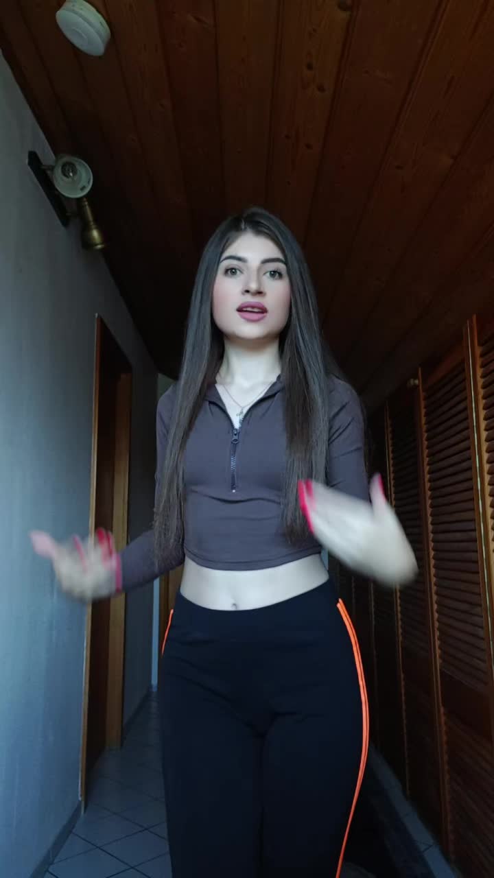 @Elena18🌺