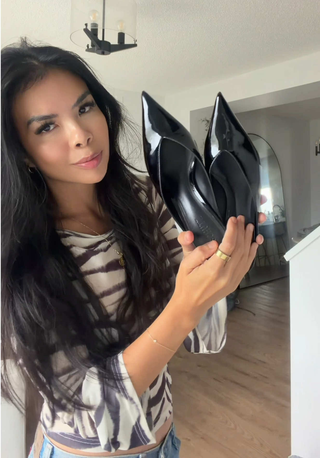 @Ana ~ YEG Content Creator