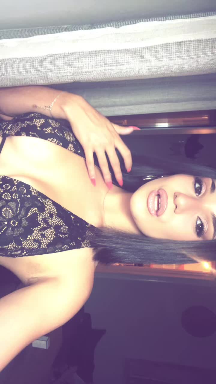 @𝒾𝓌𝒶𝓃𝓃𝒶