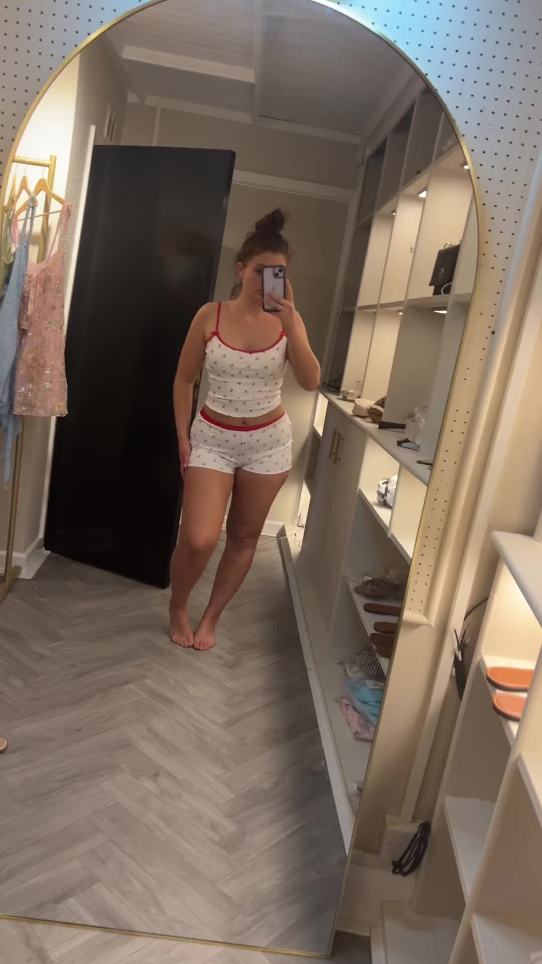 @𝓔𝓶𝓲𝓵𝔂 🖤