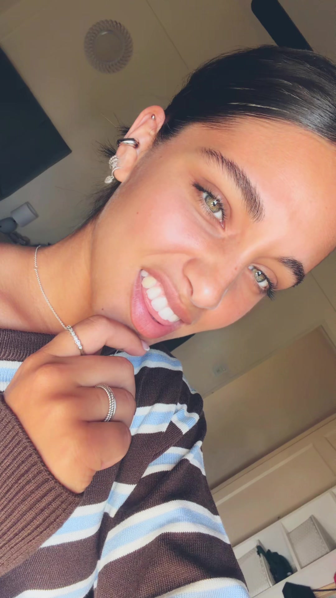 @renata