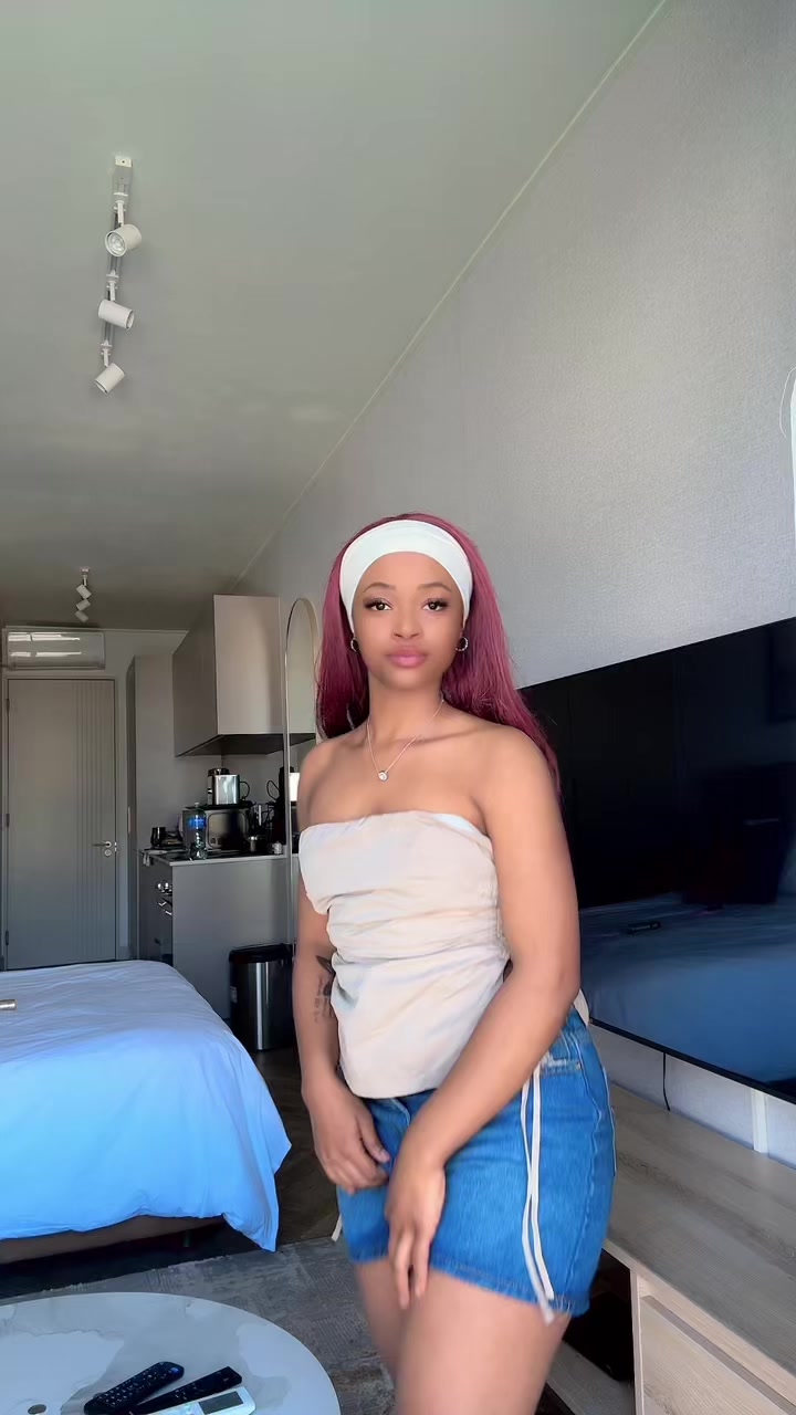 @Zinhle zee