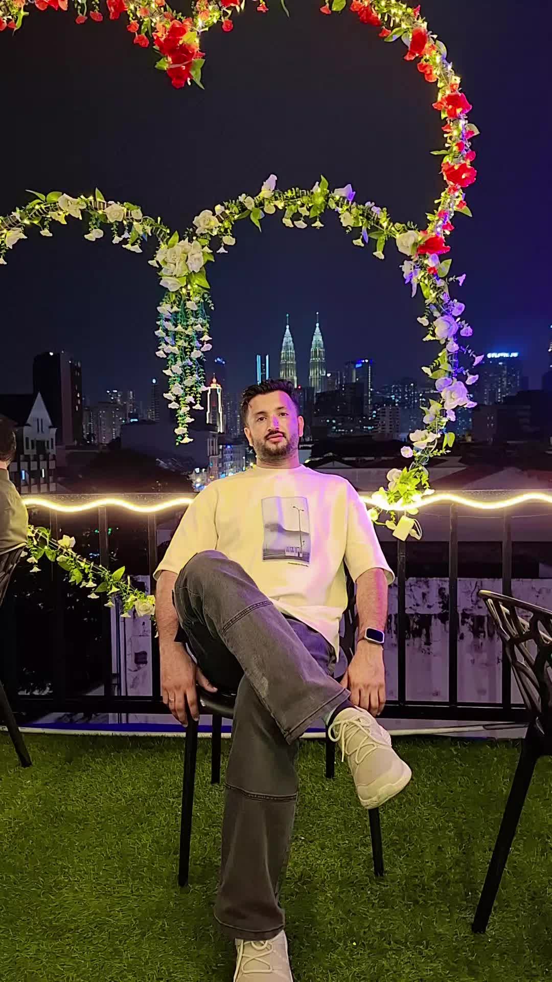 @Quŧab_Shahị_Åwan 🥷🚩