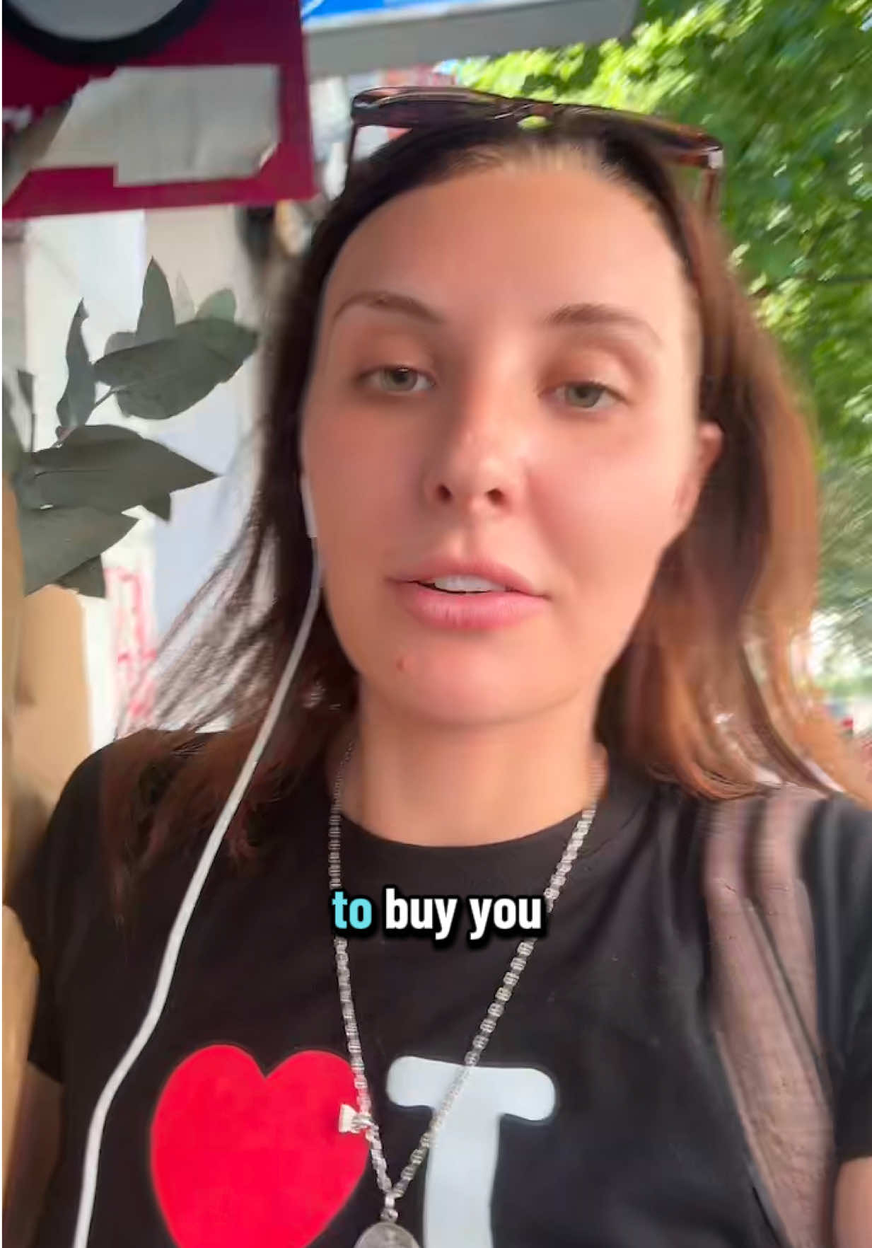 @Liv