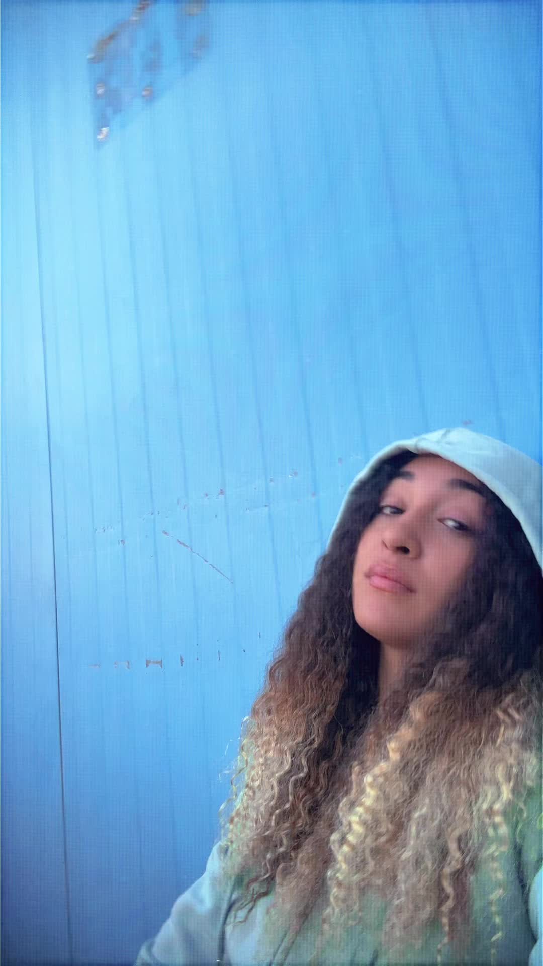 @Ale_ralu