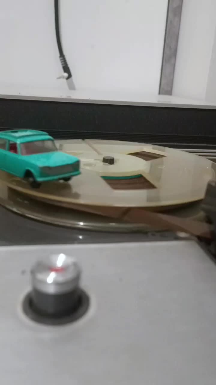 @Retro music and stuff
