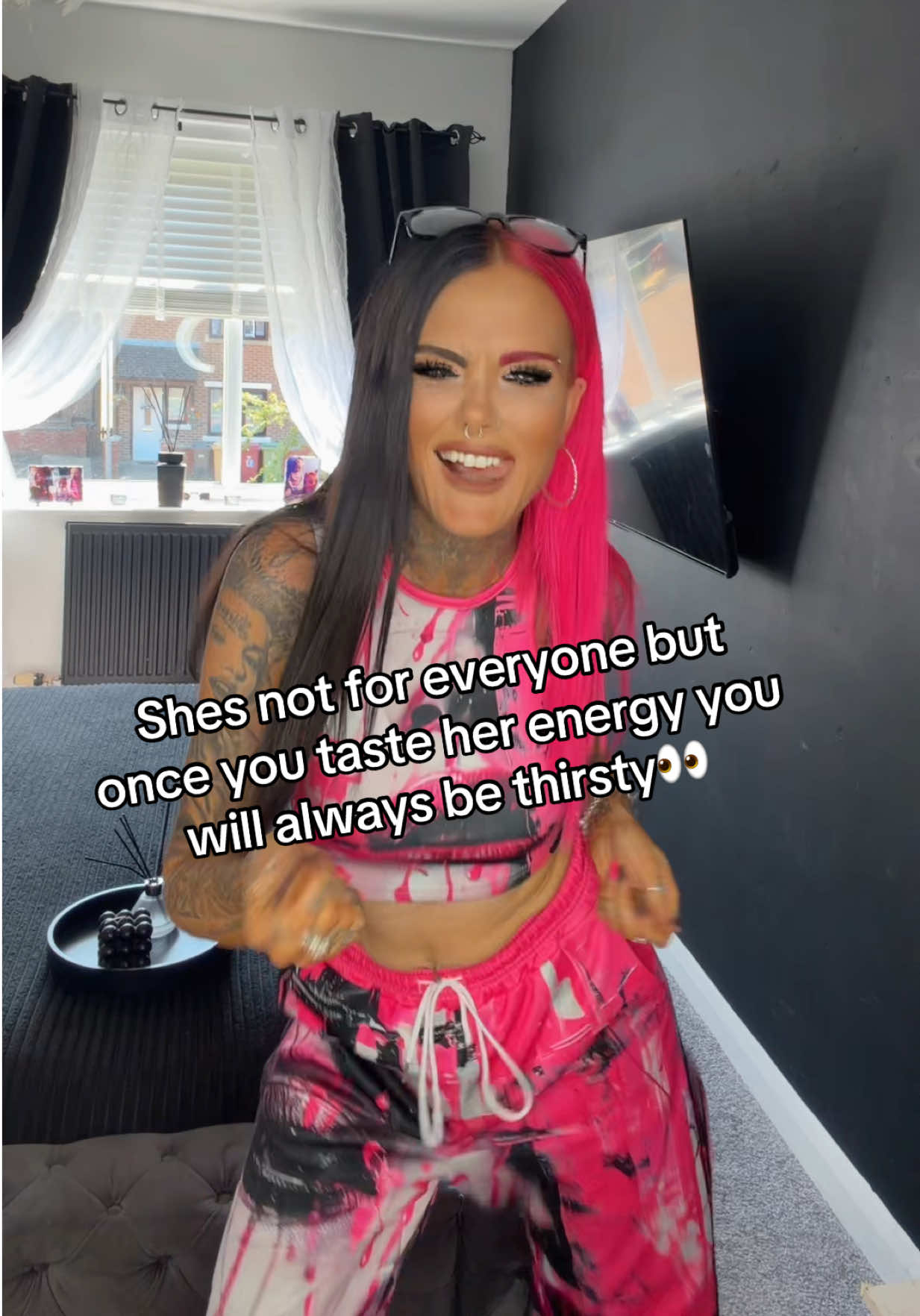@𝐼𝓃𝓀𝑒𝒹_𝓂𝒶𝓂𝒶𝟥𝟨 🖤💗