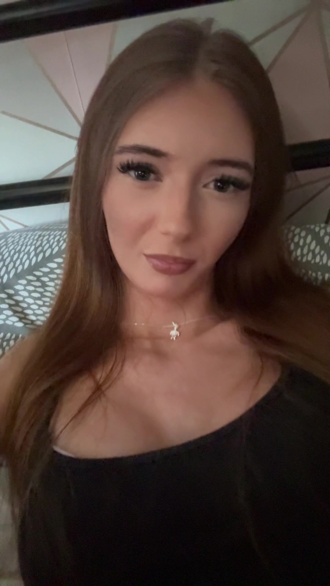 @headuplover6741