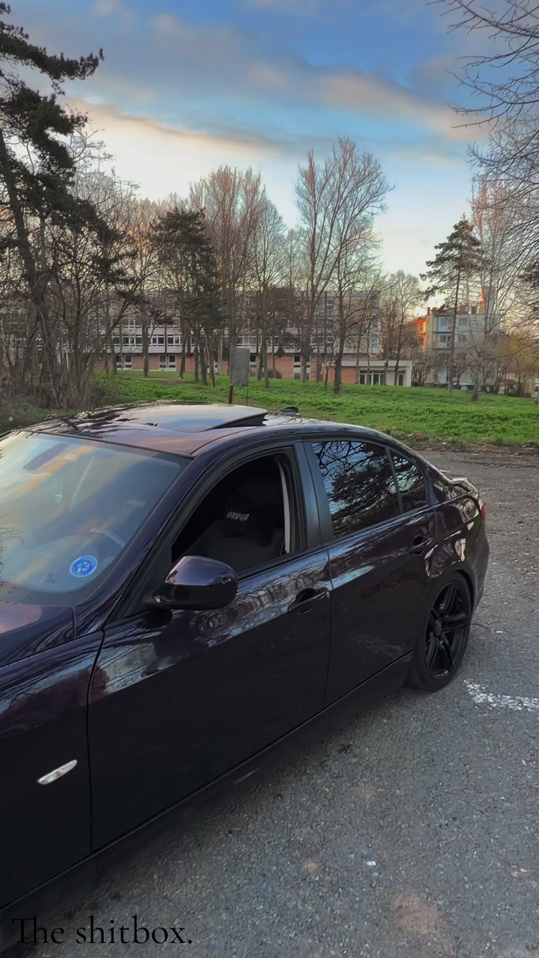 @the.shitboxbmw