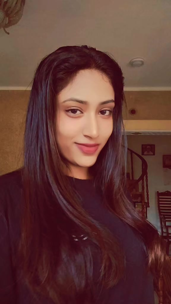 @Kavi Girl (කවී)💋