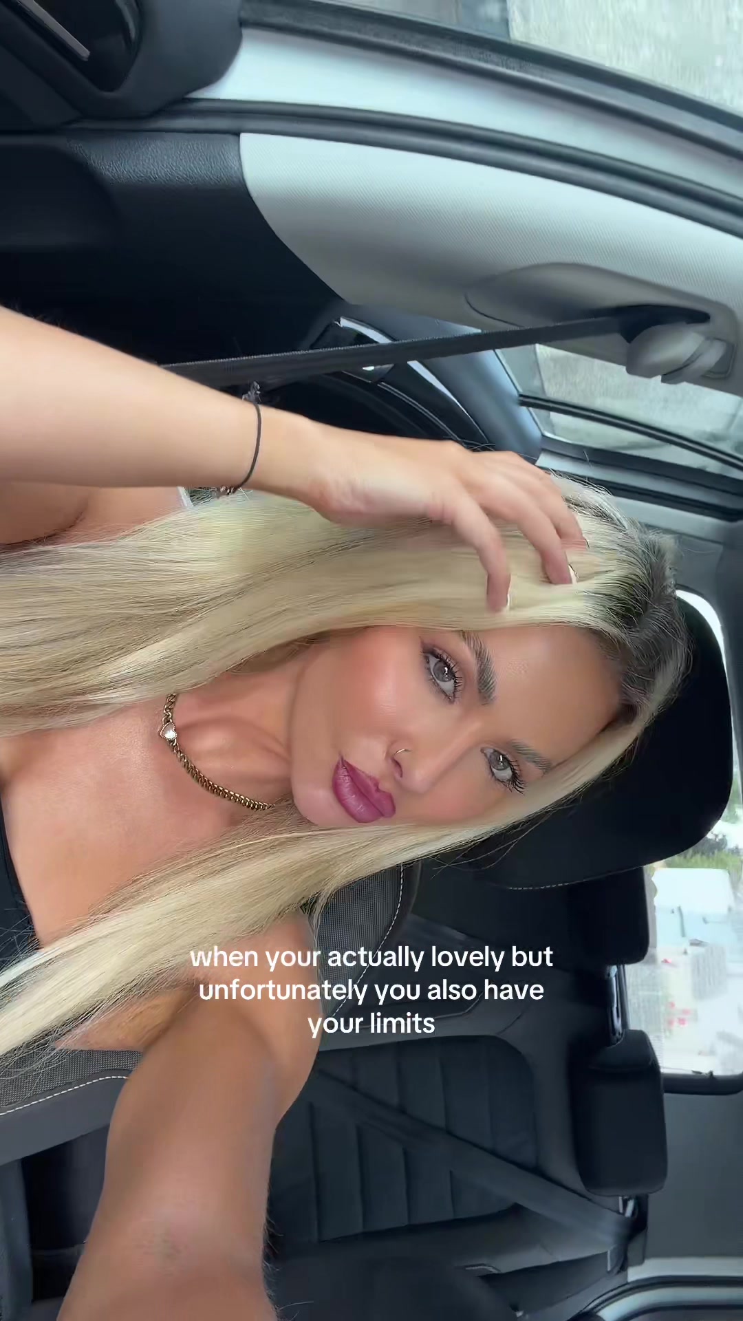 @themelissaclarke
