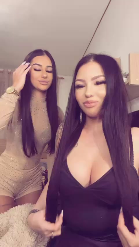 @_victoria