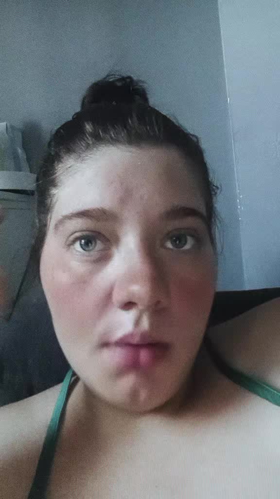 @Holsophiexx