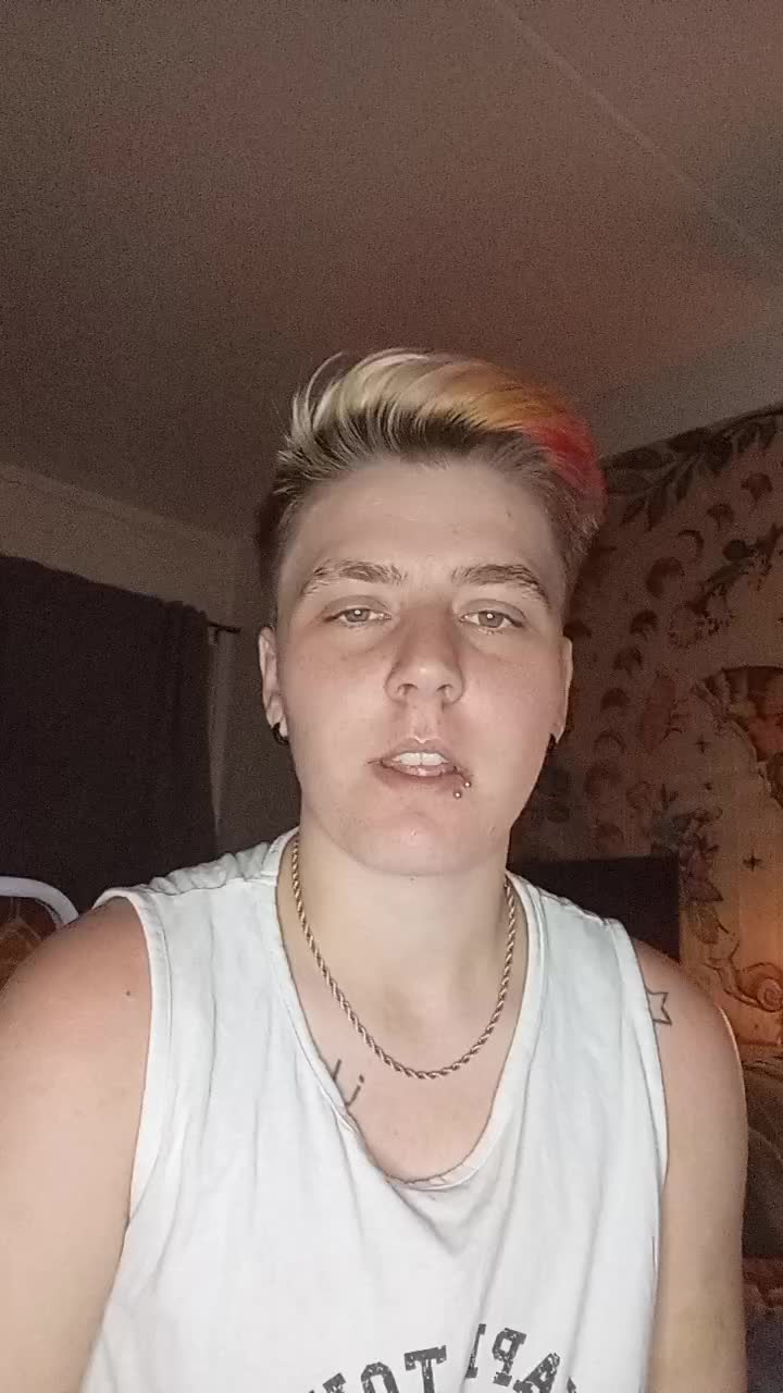 @The_bitch_is_mine🥰❤️
