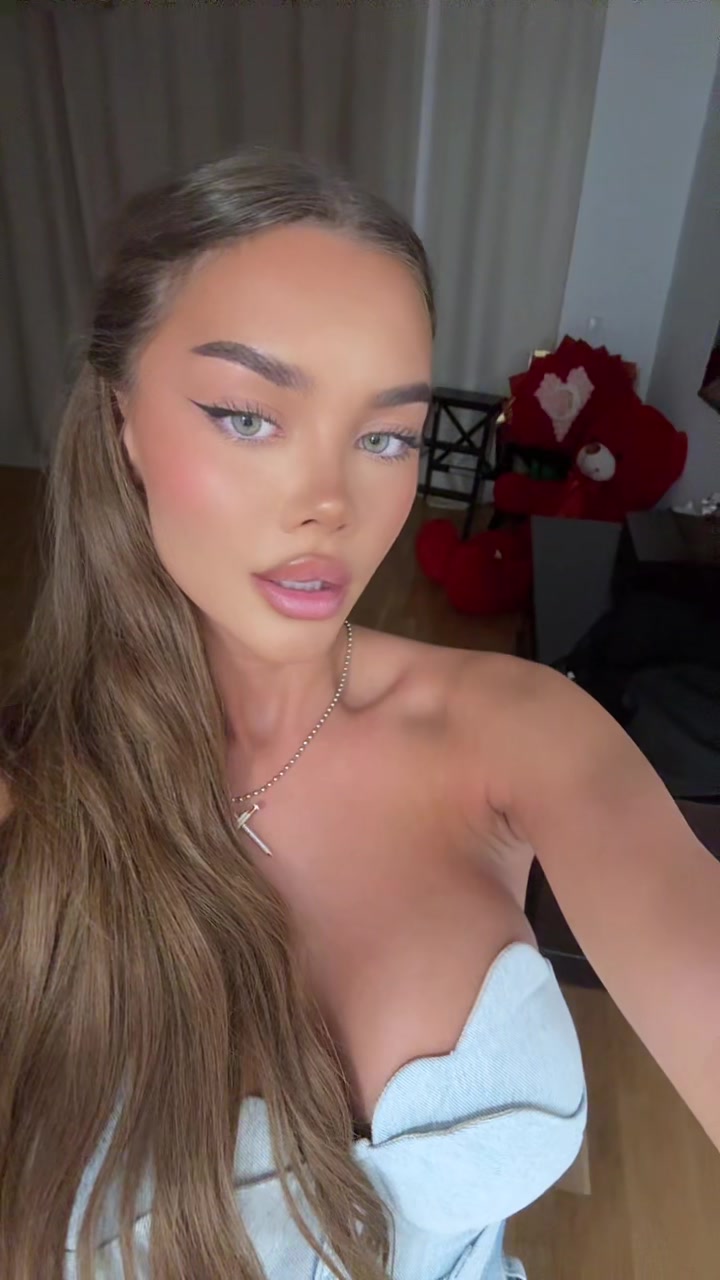 @Clara Antonia
